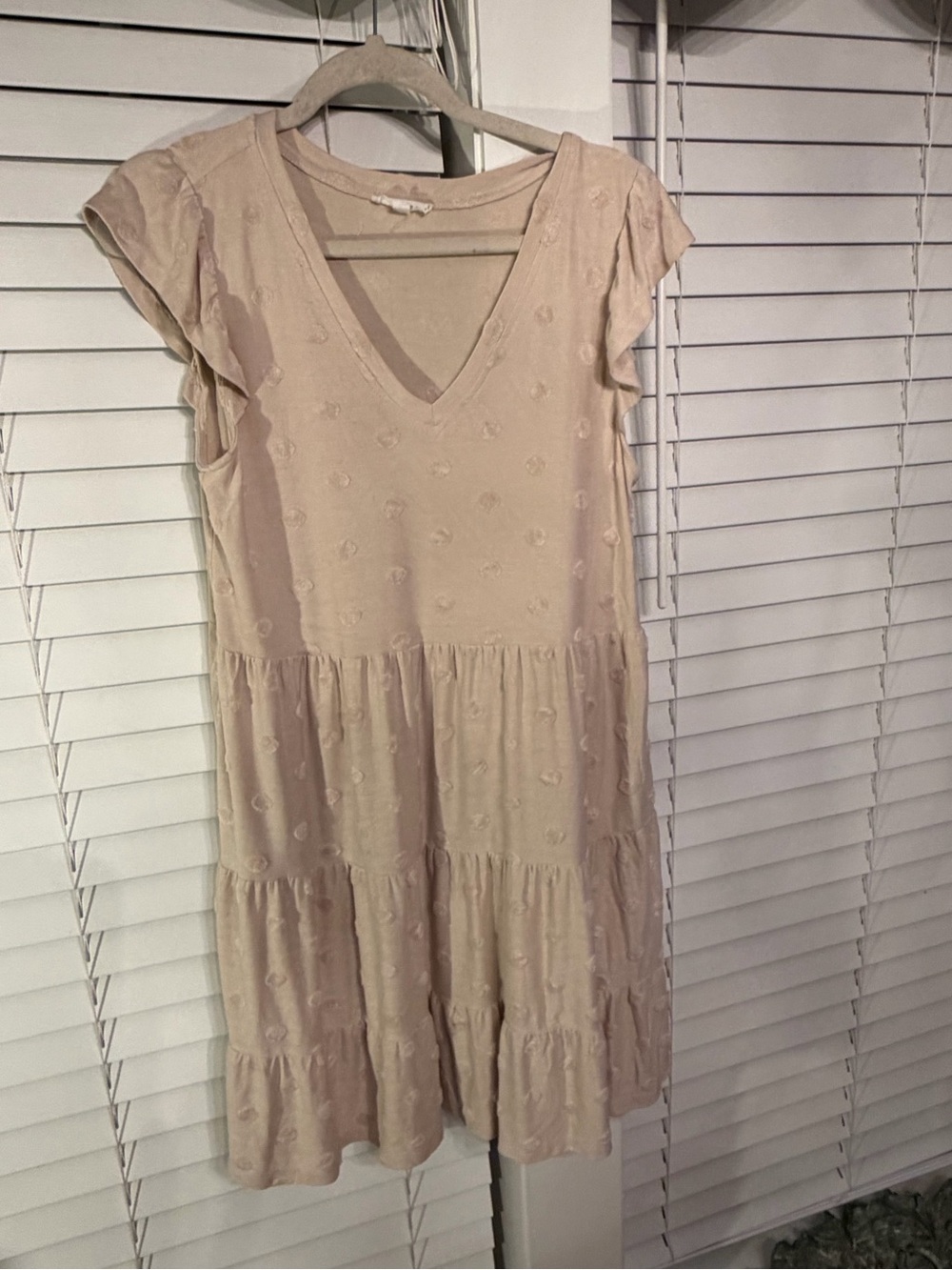 mine Beige / Cream Tiered V-Neck Jersey Dress with tone on tone raised dots